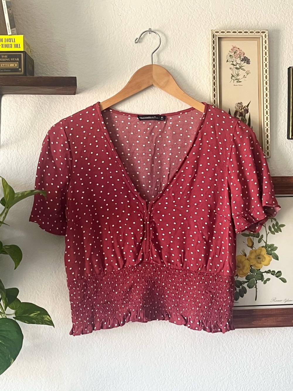 Abercrombie & Fitch Polka Dot Crop Top – Smocked Waist Flutter Sleeve Blouse